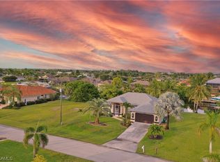 2737 SW 28th Ave, Cape Coral, FL 33914
