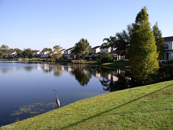 4th image of 1545R Lake Heron Dr