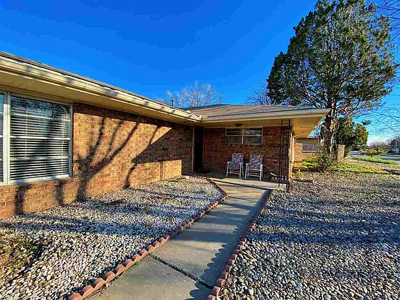 2nd image of 2209 Fulkerson Dr