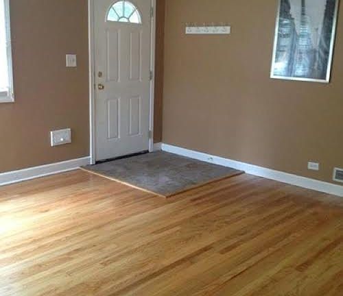 3rd image of 9035 Mason Ave