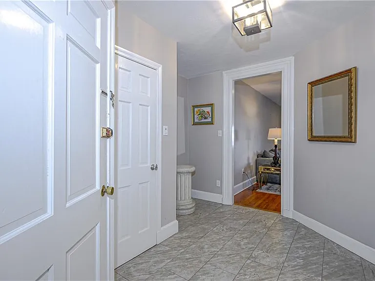 10 Pell St #3B — Photo 4