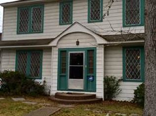 212 W Houston St, Highlands, TX 77562