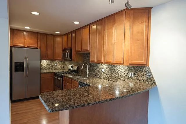 5348 N Cumberland Ave #410 — Photo 12