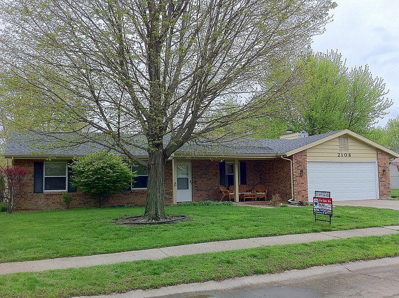 1st image of 2108 W Village Dr