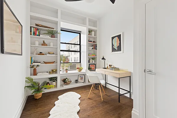 Sold by Compass | media 3