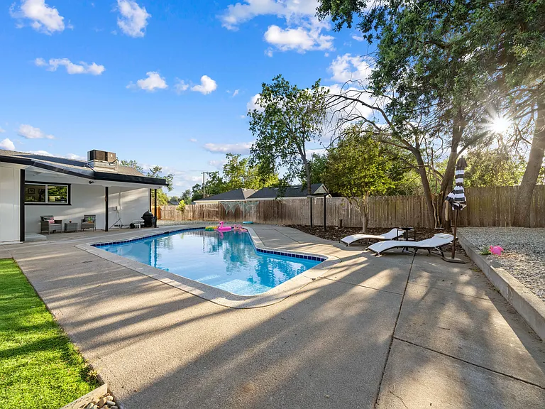 7569 Baird Way #A — Photo 56