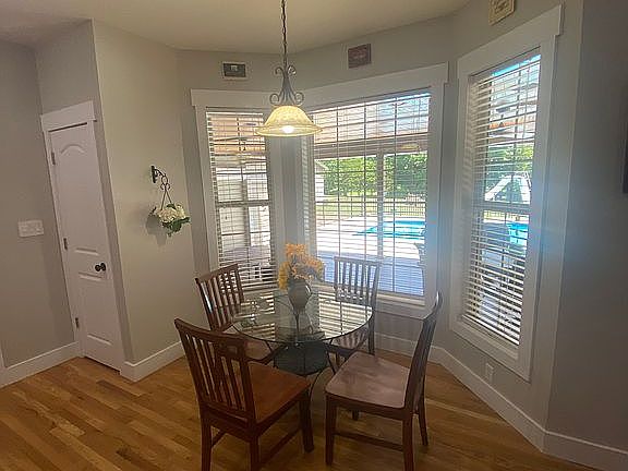 4th image of 108 Teakwood Dr