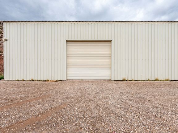 5th image of 555 E Nichols Peak Rd