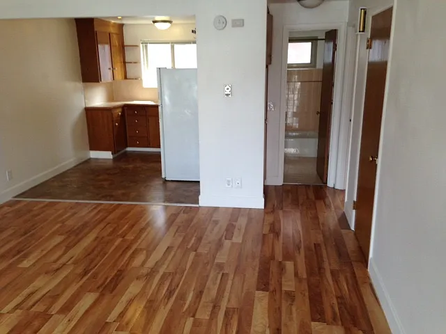 Studio, 405 sqft, $1,300 — Photo 3