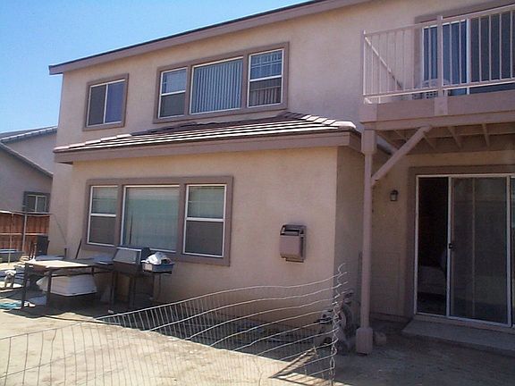 4th image of 3630 Claremont St
