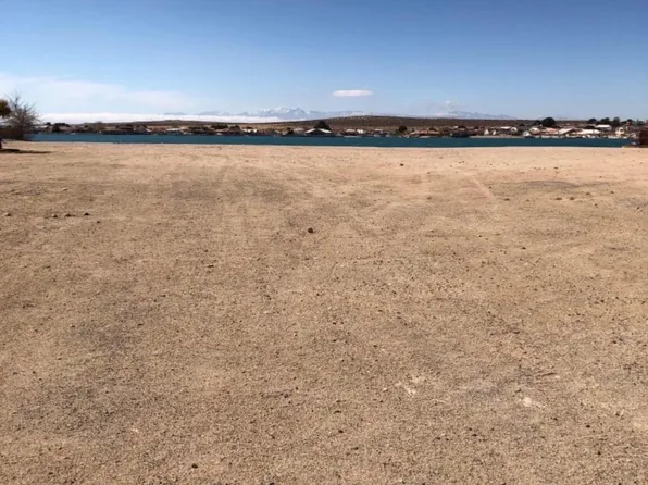 14326 Rivers Edge Rd, Helendale, CA 92342