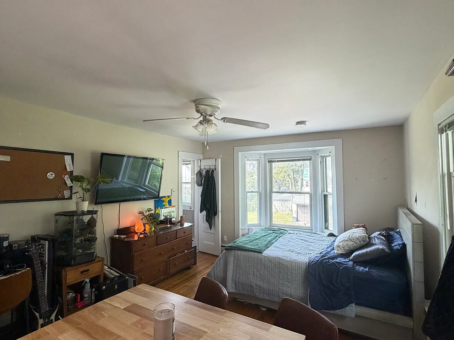 Studio, 500 sqft, $895 — Photo 2