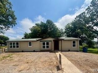 202 Ruth Ave, Scott City, MO 63780