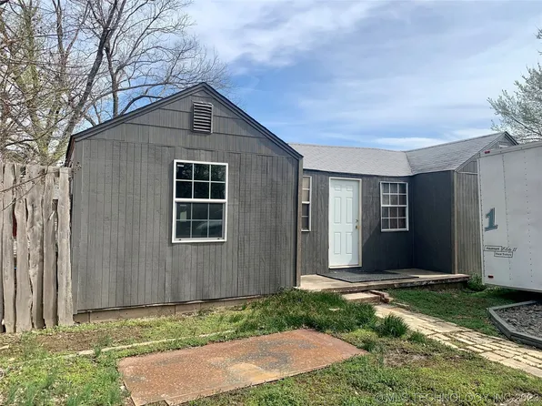 1604 Walnut St, Muskogee, OK 74403