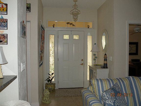 3rd image of 33 Lafayette Ln