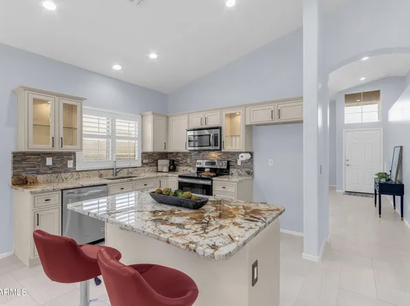 1712 E SARATOGA Street, Gilbert, AZ 85296