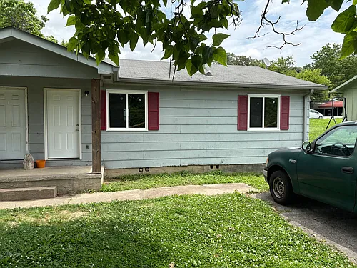 329 Poplar St #A Photo 1 329 Poplar St #A Photo 1
