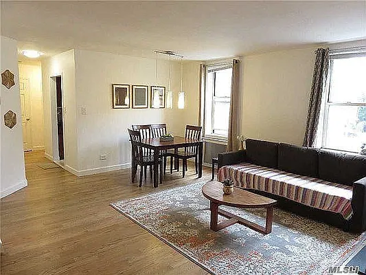 Rented by Trusted Property Advisors Corp | media 11