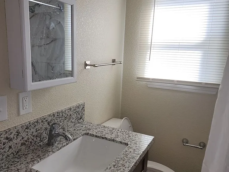 1344 Sunrise Ave — Photo 13