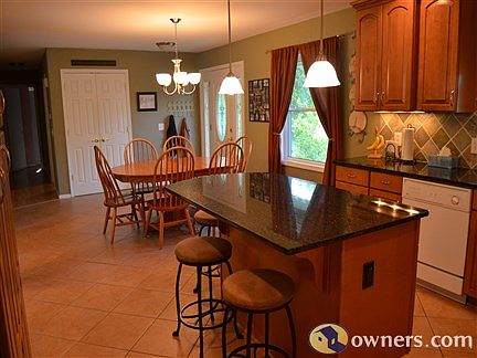 Newly remodeled kitchen - all granite