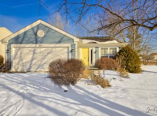 2315 Woodoak Dr, Round Lake Beach, IL