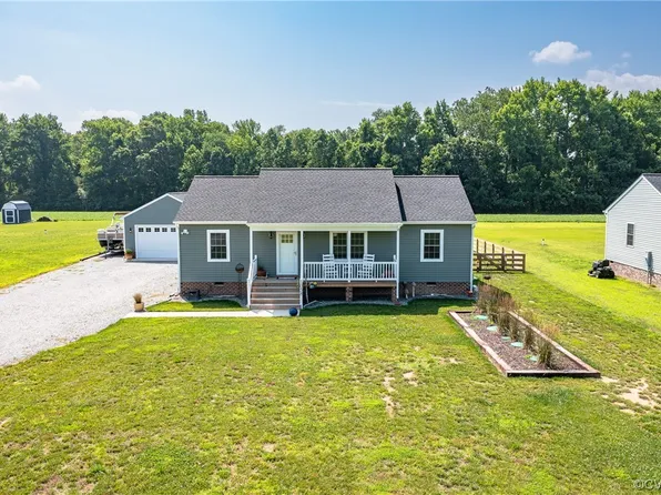 1058 Eubanks Rd, Dunnsville, VA 22454
