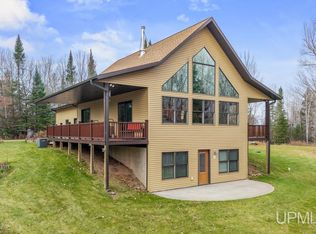 852 County Rd N, Florence, WI 54121