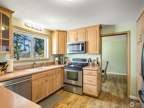 5th image of 15509 100th Avenue E