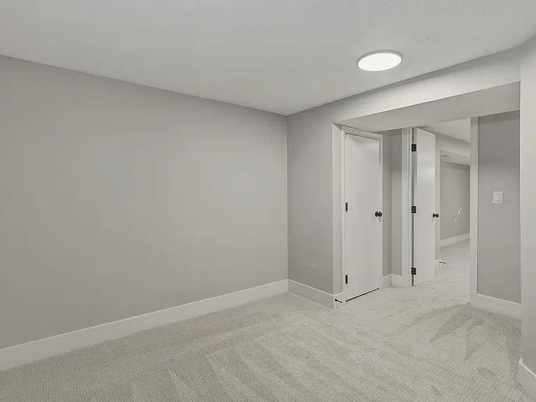 403 Highlight Dr — Photo 17