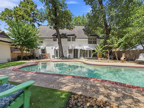2nd image of 5307 Graystone Ln