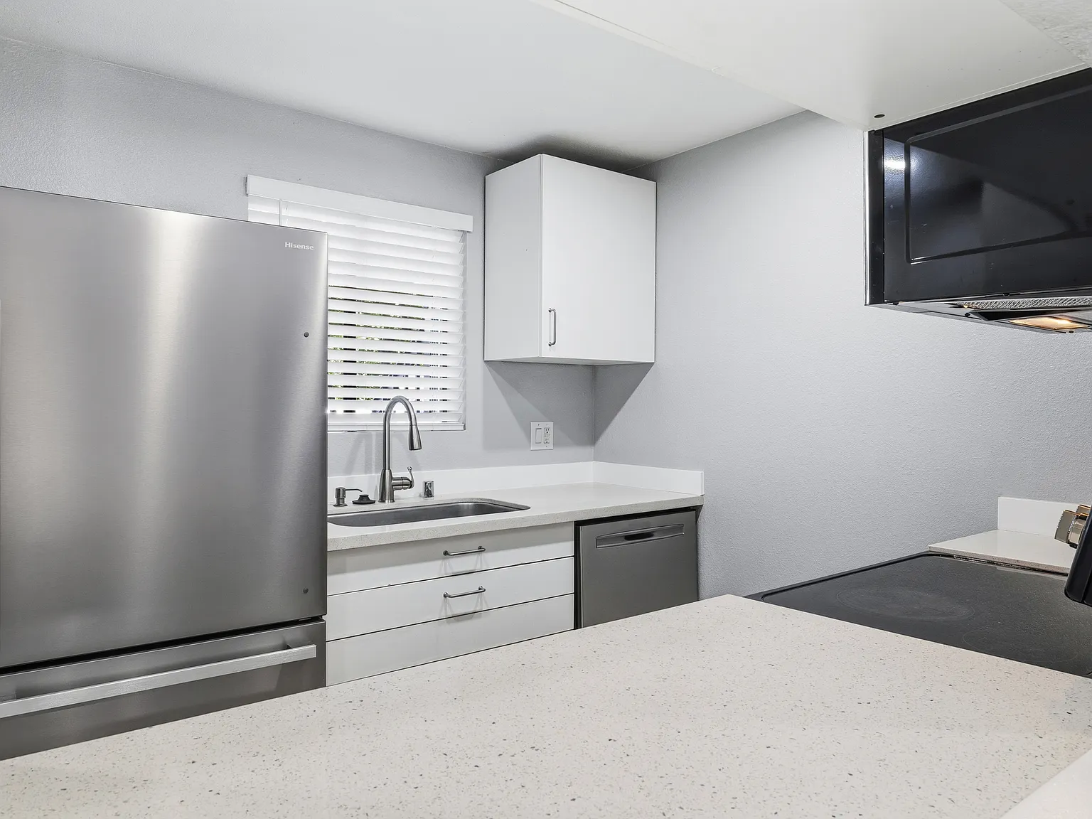 1 bed, 600 sqft, $1,495 — Photo 2