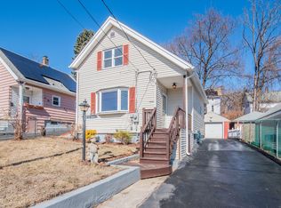 16 Henry Pl, Bristol, CT 06010