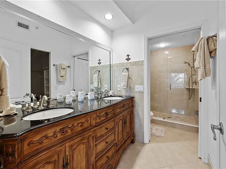 7622 Pebble Creek Cir #102 — Photo 12