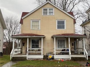 392-394 Cedar Ave, Hermitage, PA