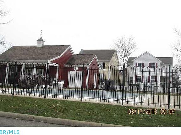 2nd image of 6010 Bentgate Ln