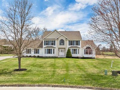 10 Serenity Circle, Hudson, NH, 03051