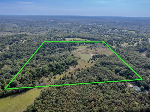 5425 Paw Paw Ln, De Soto, MO 63020