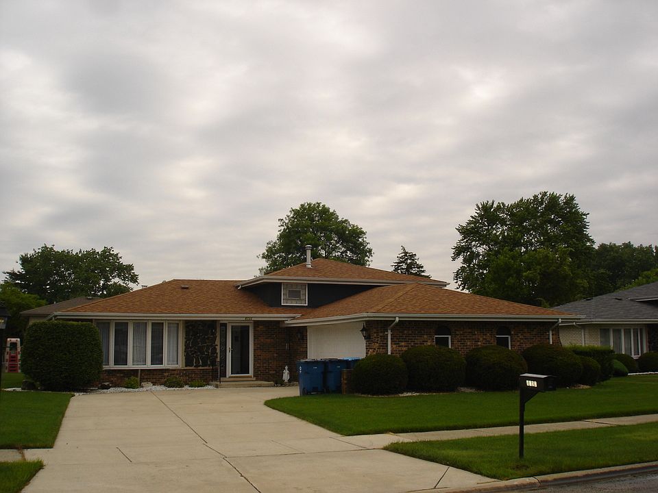 2nd image of 8732 Dartmouth Rd