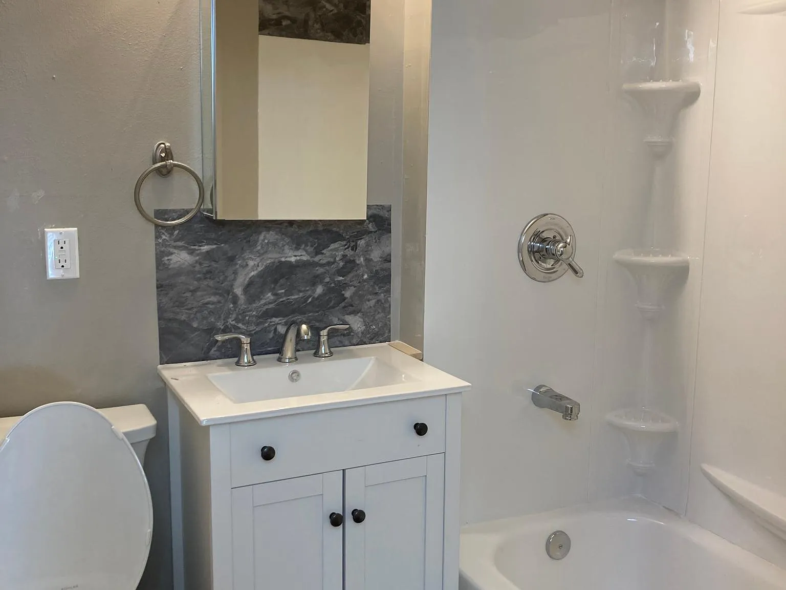 1 bed, 600 sqft, $1,550 — Photo 4