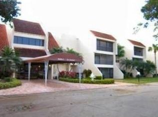100 Lakeview Dr APT 103, Fort Lauderdale, FL 33326