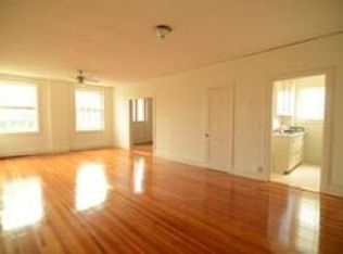 120 N 2nd St APT 204, Richmond, VA 23219