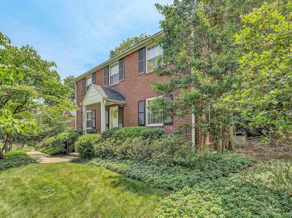 2830 Longview Ave SW, Roanoke, VA 24014