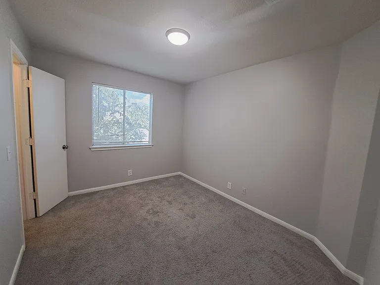 105 Twilight Way — Photo 14