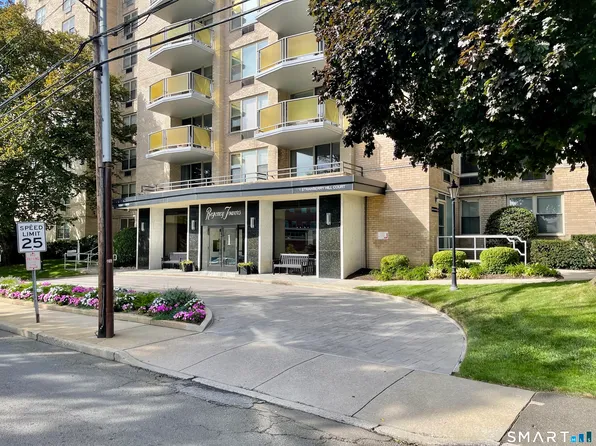 1 Strawberry Hill Court #8A, Stamford, CT 06902