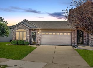 3950 Juniper Trl, Highland, IN 46322