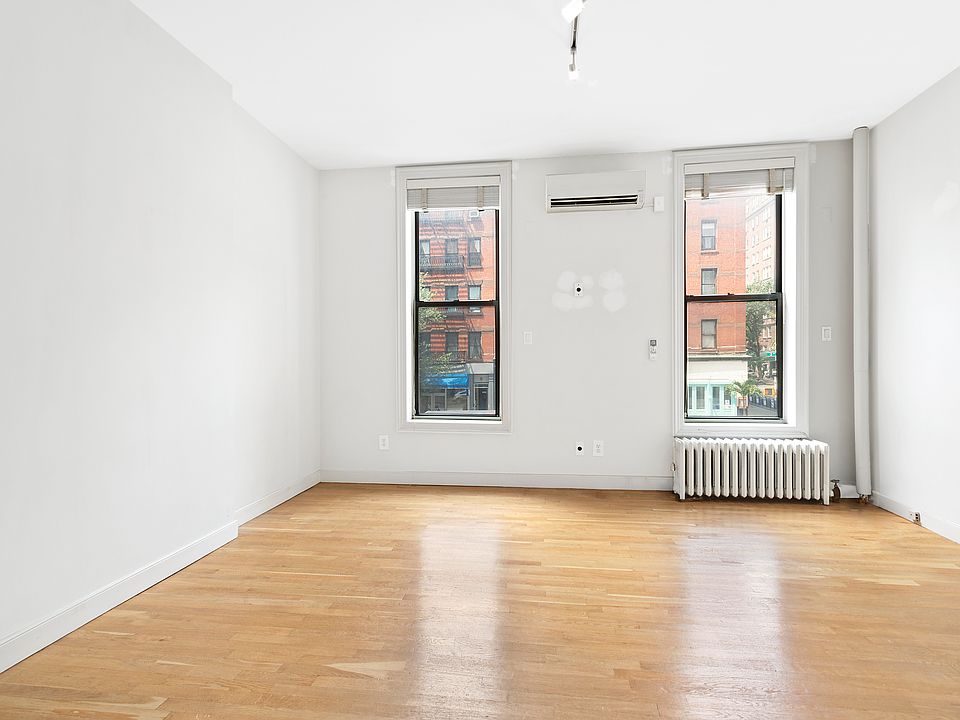 1st image of 1429 3rd Ave APT 1
