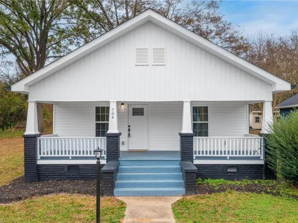 704 5th St, Spencer, NC 28159