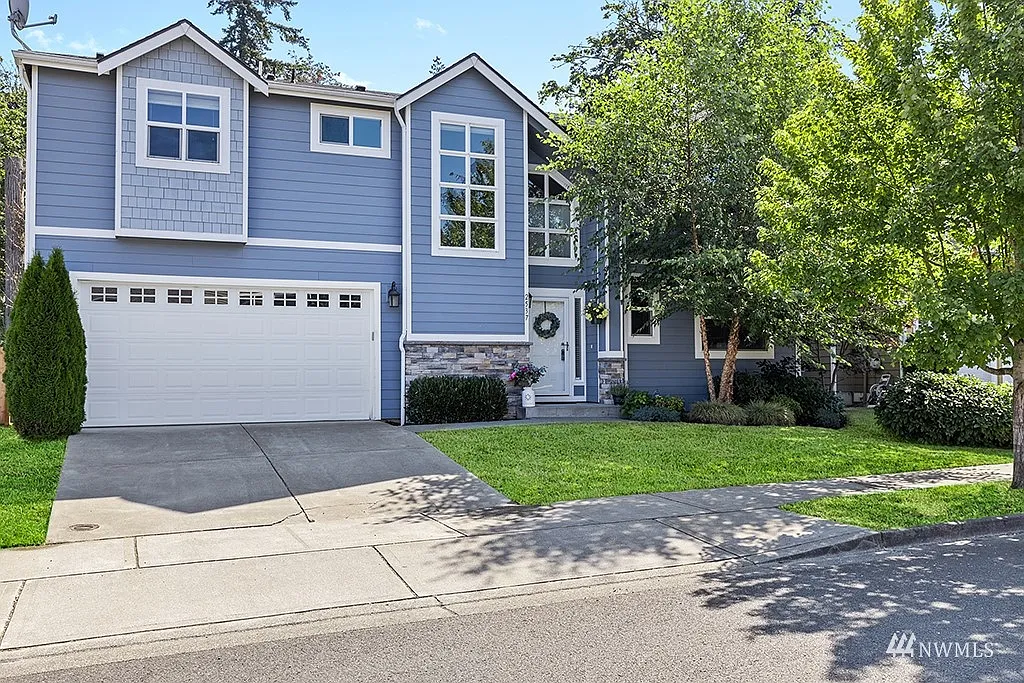 2537 Chateau Drive photo 1