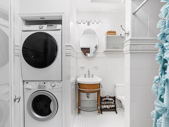 5th image of 311 W 78th St APT 5