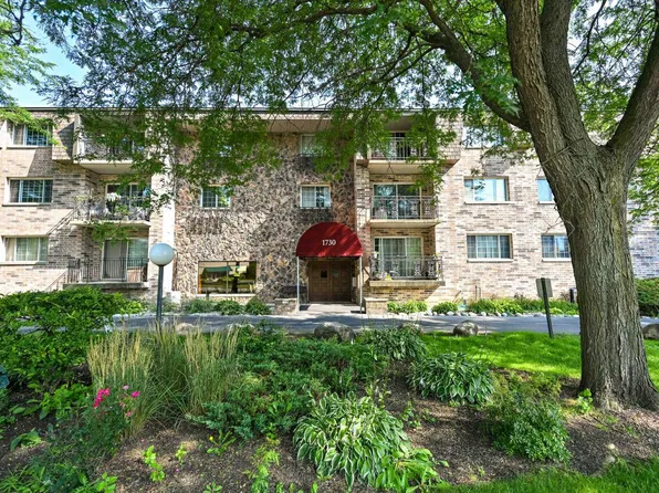 1730 West Green Tree ROAD #208, Glendale, WI 53209
